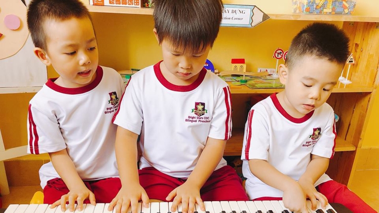 Trường Mầm non Song ngữ Bright Stars CDC