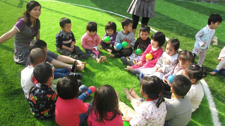 Trường Liên cấp IQ School