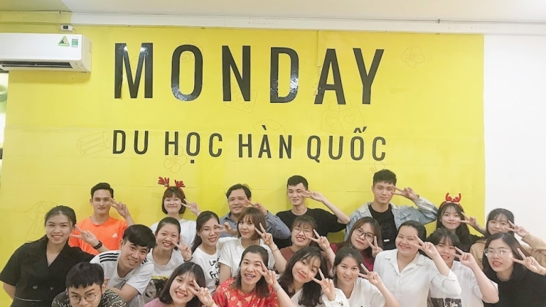 Du học Hàn Quốc Monday