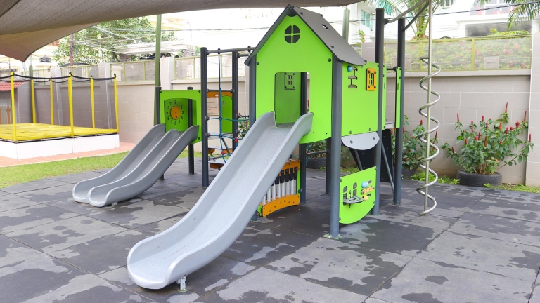 Trường Quốc tế Anne Hill