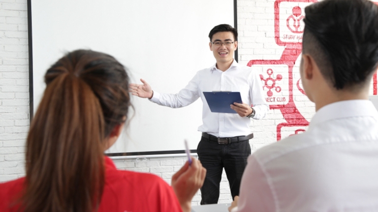 Trung Tâm Anh Ngữ Apollo 360