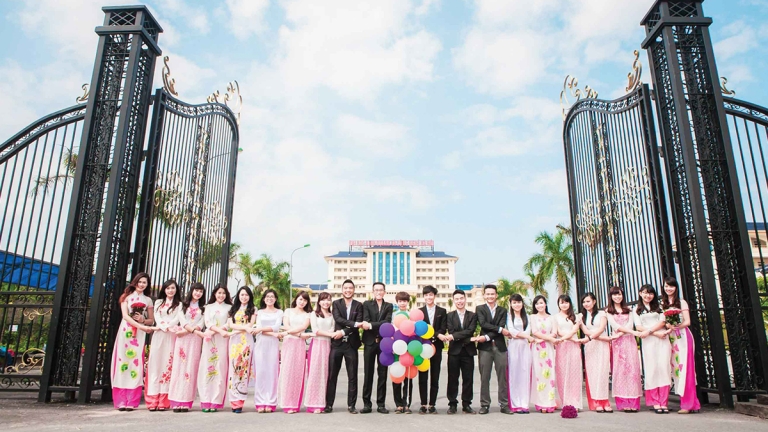 Trường Đại Học Kinh Doanh và Công Nghệ Hà Nội