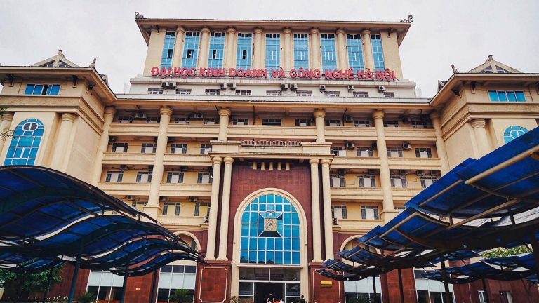 Trường Đại Học Kinh Doanh và Công Nghệ Hà Nội