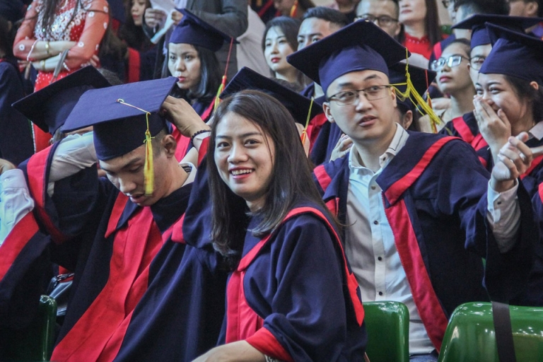 kinh-doanh-va-cong-nghe-ha-noi-02