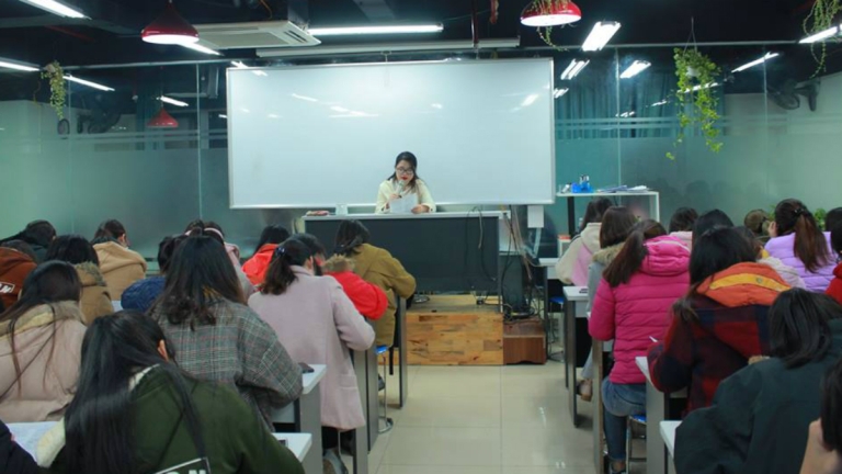 Trung tâm anh ngữ Athena CenterTrung tâm anh ngữ Athena Center | Chuyên luyện thi Toeic uy tín. Cam kết đầu ra