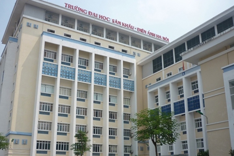 Trường mang sứ mạng đào tạo và phát triển nguồn nhân lực chất lượng cao trong các lĩnh vực sân khấu, điện ảnh... (Nguồn: Báo Giao Thông)