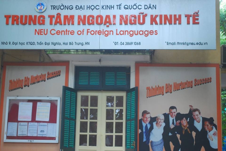Trung tâm ngoại ngữ Kinh tế