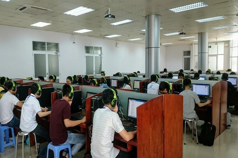 Trung Tâm Ngoại Ngữ Trường Đại Học Công nghệ Thông Tin