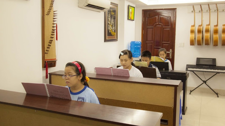 Trường nhạc SMS