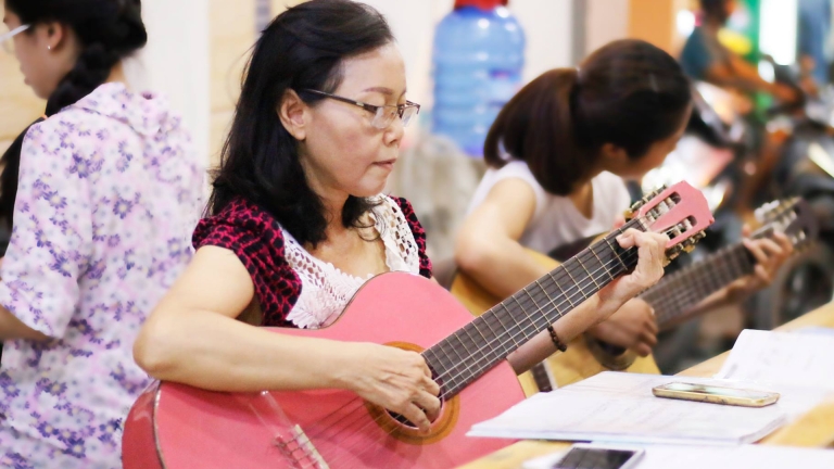 Nốt Trầm Music School