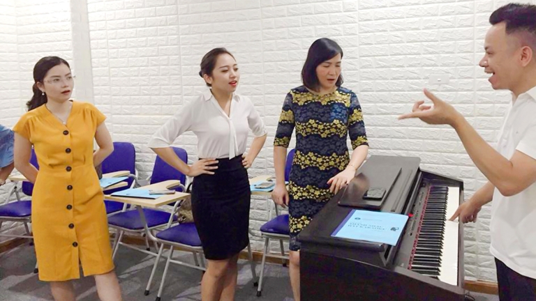 Trung tâm Nghệ thuật Phương Linh