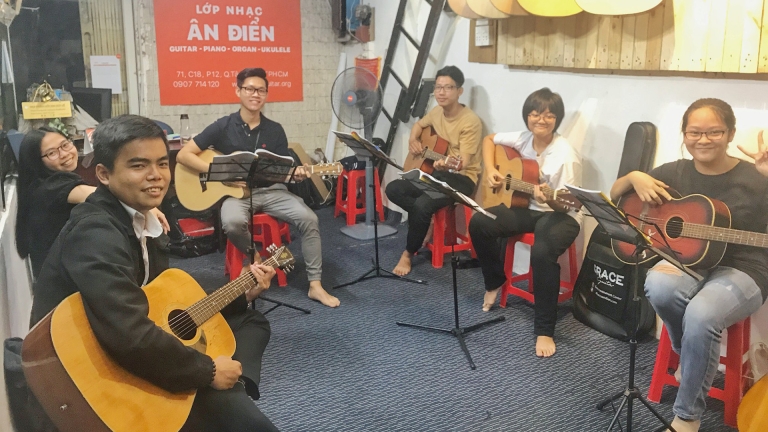 Trung tâm Âm nhạc Ân Điển