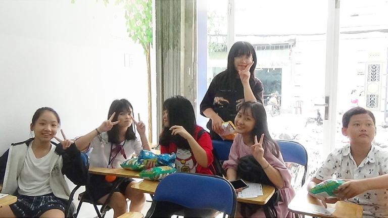 Trung tâm Ngoại ngữ Pháp Anh