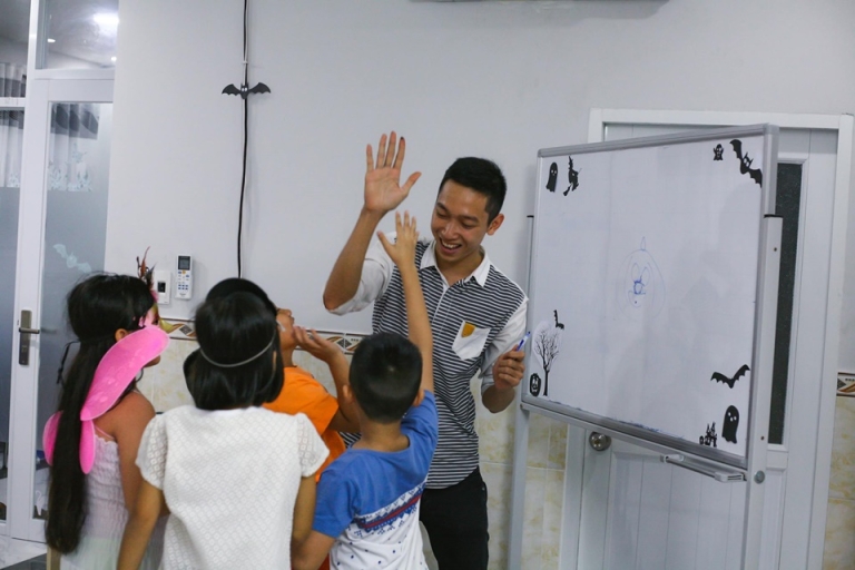 trung-tam-ngoai-ngu-jupiter-2a