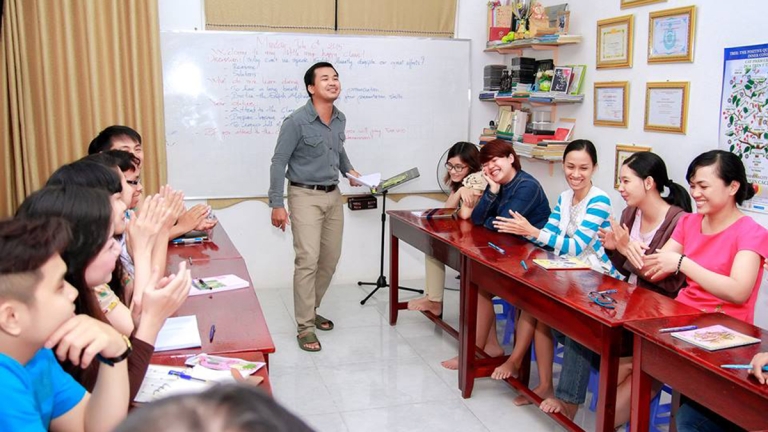 Nguyen Chi Thoai English Centre