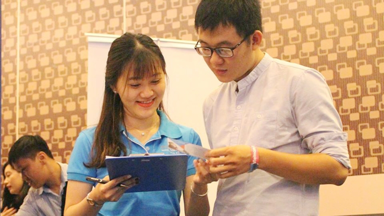 Trung tâm tiếng Anh online GrabLingo