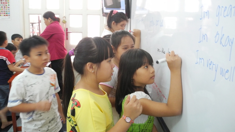 Trung tâm Ngoại ngữ Alphabet