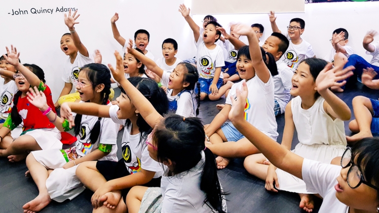 Trung tâm Ngoại ngữ Rocket Central