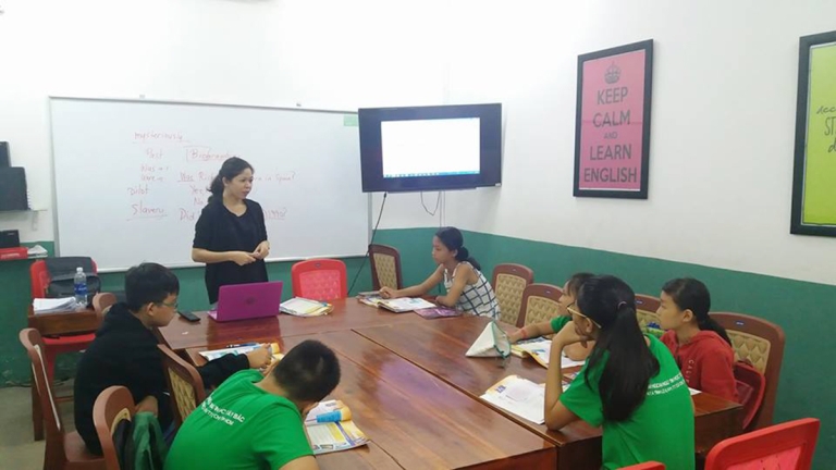 Trung tâm ngoại ngữ-tin học Tây Bắc