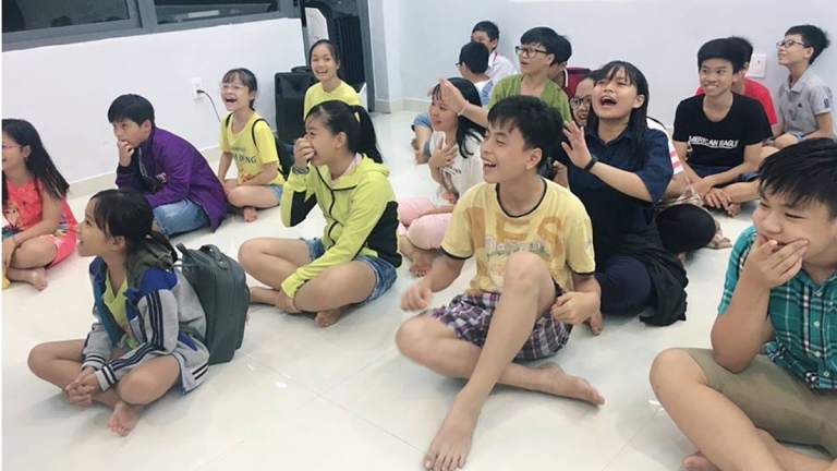 Trung tâm Ngoại ngữ Sinh Động