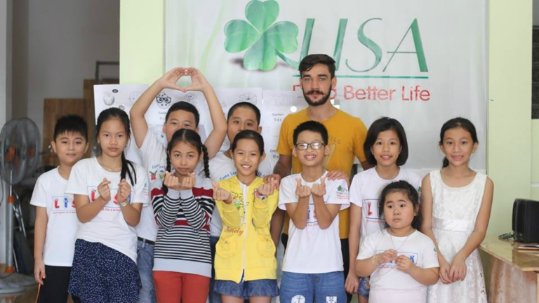 Trung tâm tiếng Anh LISA