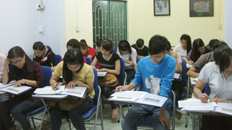 English Focus (Cô Khương TOEIC)