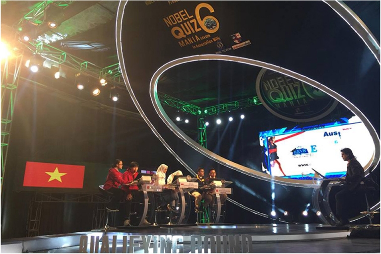 Tuniver đã dẫn đội tuyển Việt Nam gồm 4 thí sinh tham dự kỳ thi Nobel Quiz Mania mùa thứ 6