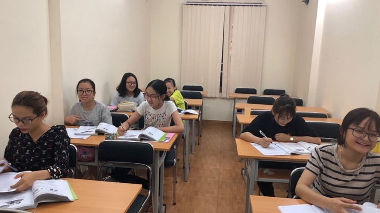 Trung tâm Ngoại ngữ Language Wang