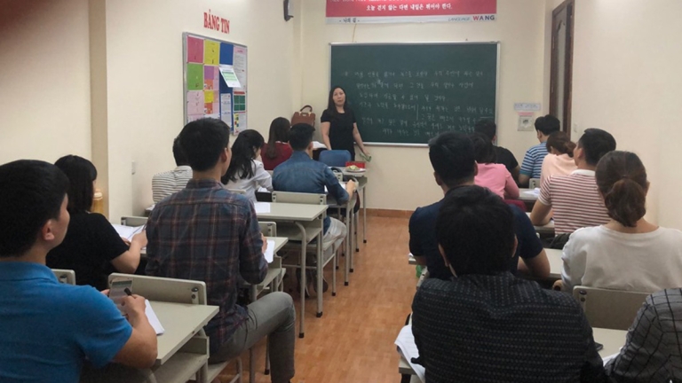 Trung tâm Ngoại ngữ Language Wang