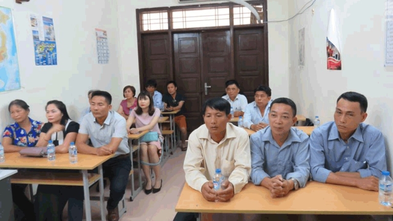 Trung tâm Ngoại ngữ Momiji