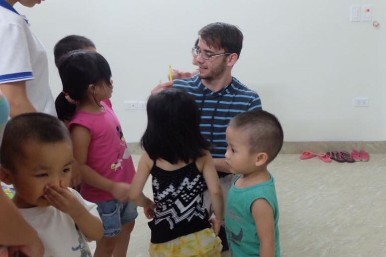 trung-tam-tu-van-du-hoc-world-education-2