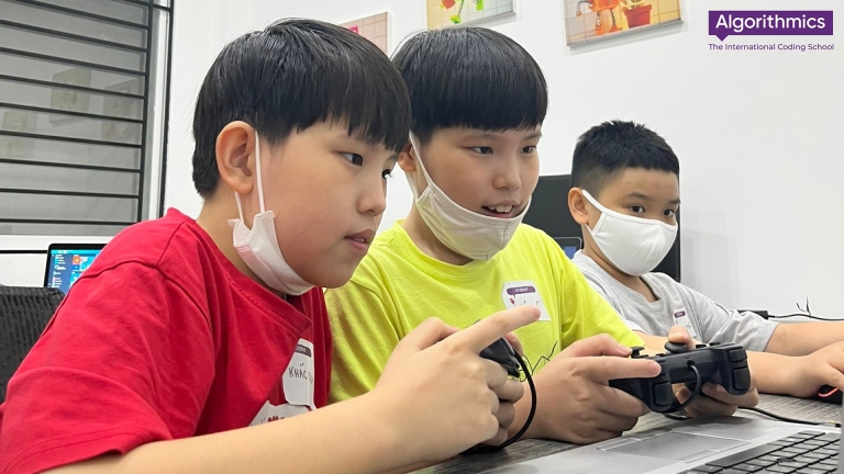 Algorithmics – The International Coding School