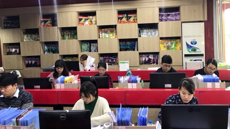 Ngoại Ngữ E - connect