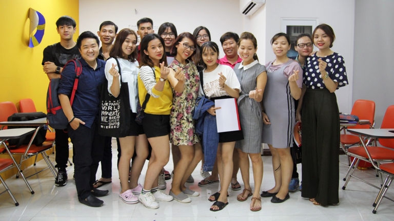 Trung tâm tiếng Anh Vicky English