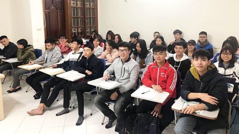 Trung tâm tiếng Anh UniLanguage