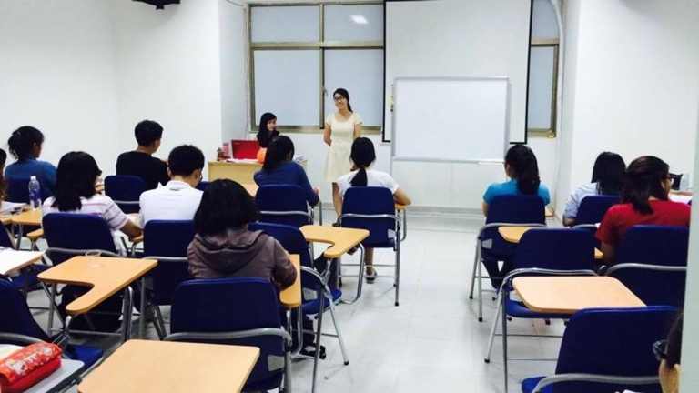 Trung tâm tiếng Anh Crazy English