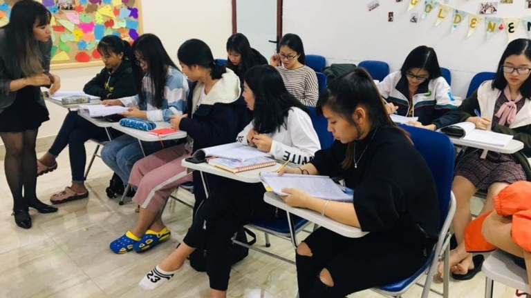 Trung Tâm Tiếng Anh Golden English