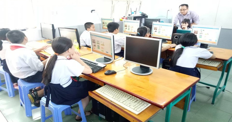 Trung Tâm Ngoại Ngữ VPBox