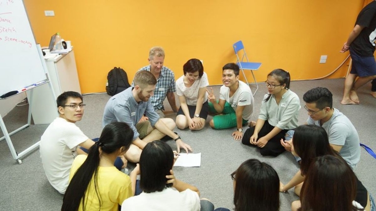 Trung Tâm Domino English