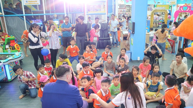 Trung Tâm Ngoại Ngữ Planet Premium Bình Dương