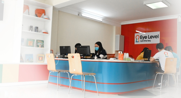 Trung tâm Anh ngữ Eye Level