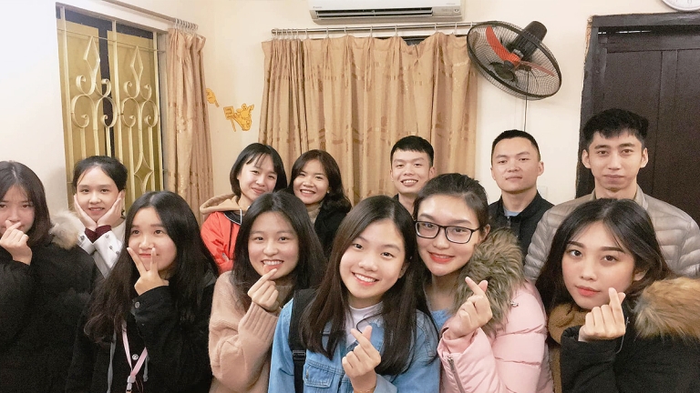 Trung tâm tiếng Anh Hoangology
