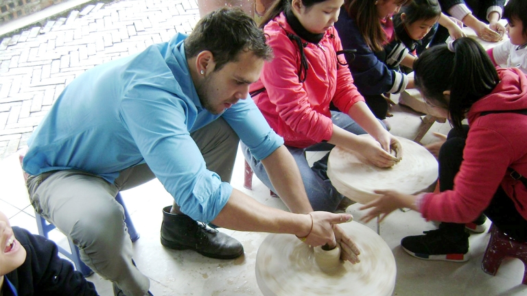 Trung Tâm Ngoại Ngữ Viet Advance