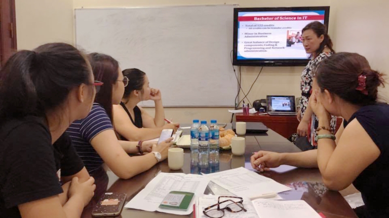 Trung Tâm Ngoại Ngữ New Pathway
