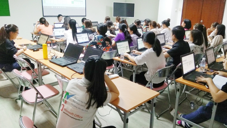 Công ty TNHH Công nghệ và Truyền thông Trí Tuệ Việt