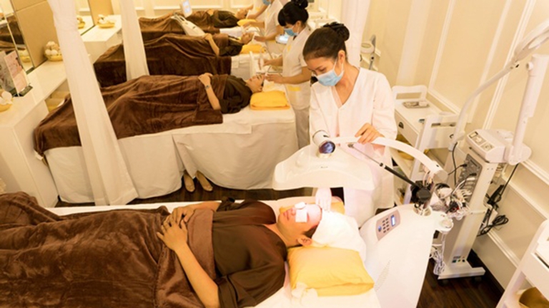 Trường dạy nghề Thẩm mỹ Xinh Xinh