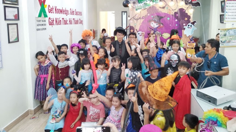 Trung tâm Ngoại ngữ VAE Nha Trang