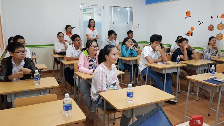 Trung tâm Ngoại ngữ GK