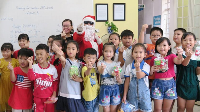 Trung Tâm Ngoại Ngữ Việt Mỹ