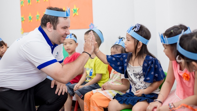 Trung tâm Anh ngữ Uy Phong (Majestic)